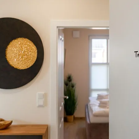 Traumfaenger, Neu Mit Garten Apartment *